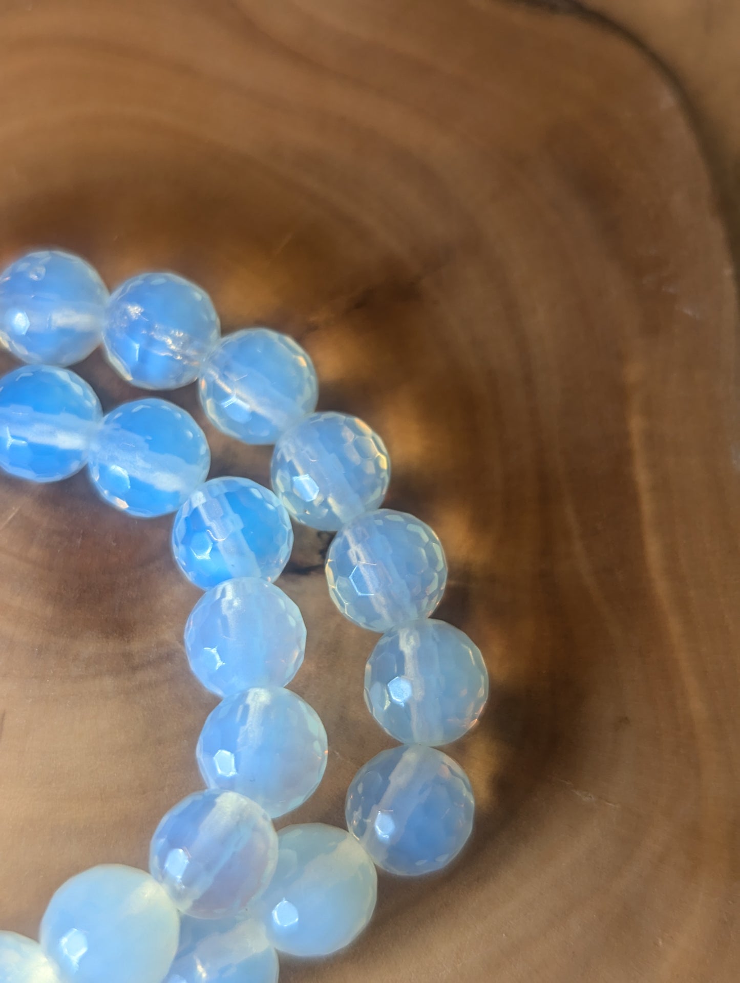 Moonstone 8mm faceted bead